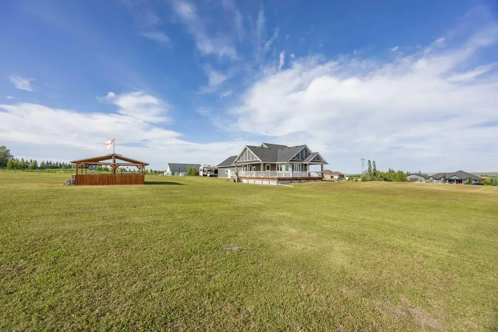 349053 Tamarack Drive E Rural Foothills County AB T1S 5B8