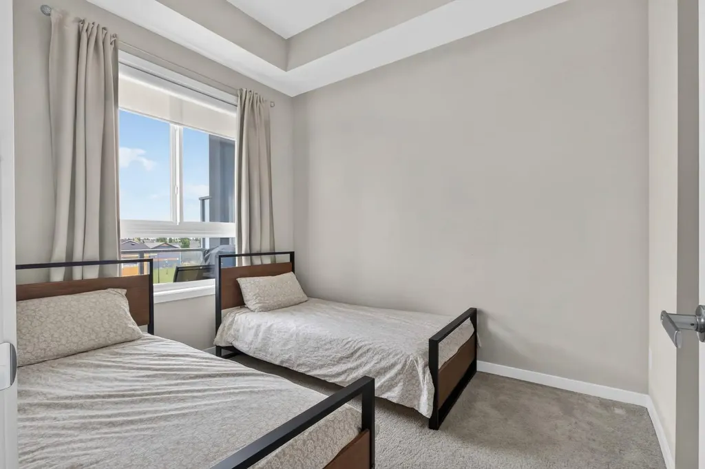 8530 8a Avenue SW Calgary AB T3H 6A7