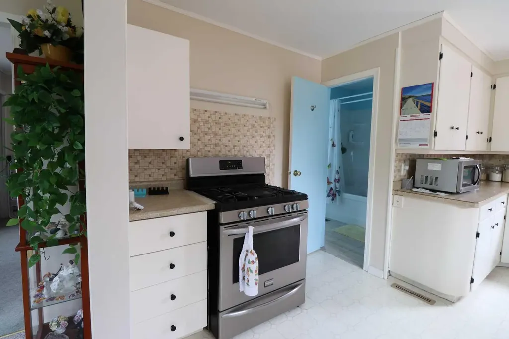 2209 21 A Avenue Coaldale AB T1M 1H6