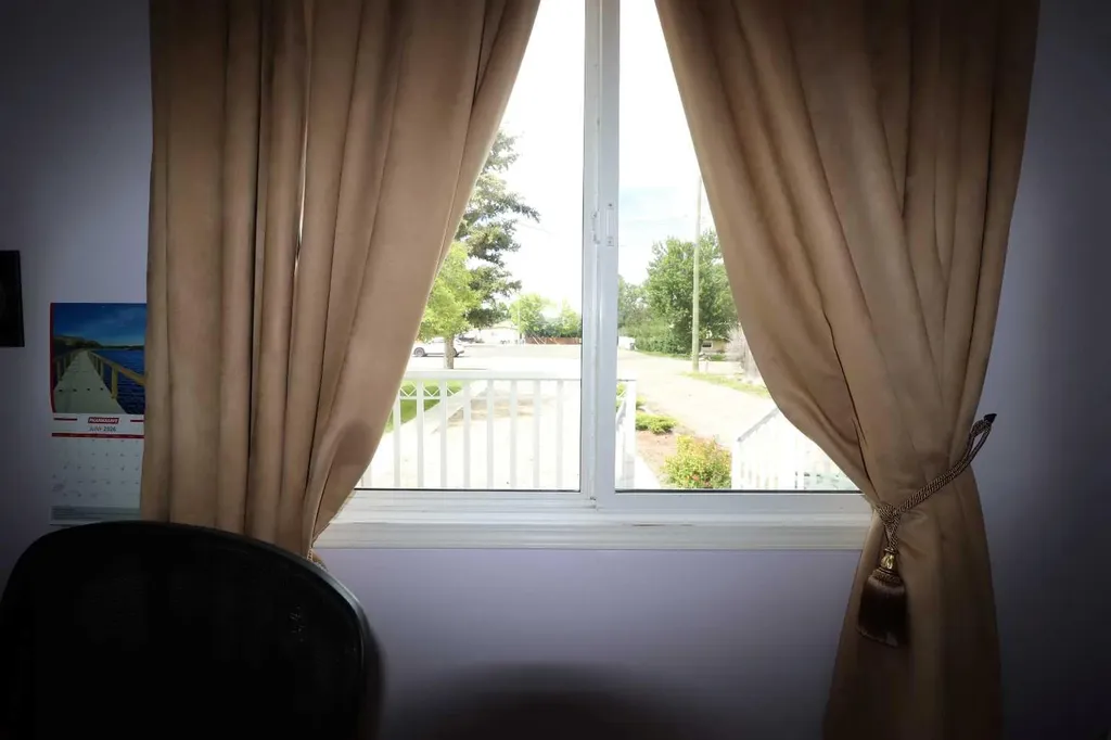 2209 21 A Avenue Coaldale AB T1M 1H6