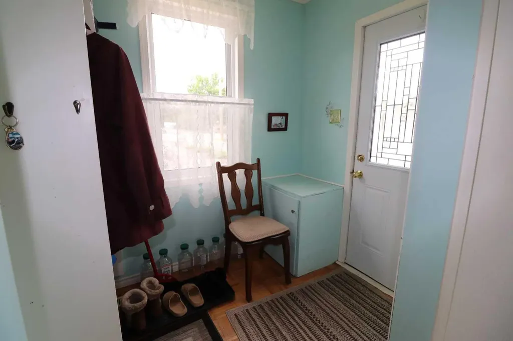 2209 21 A Avenue Coaldale AB T1M 1H6