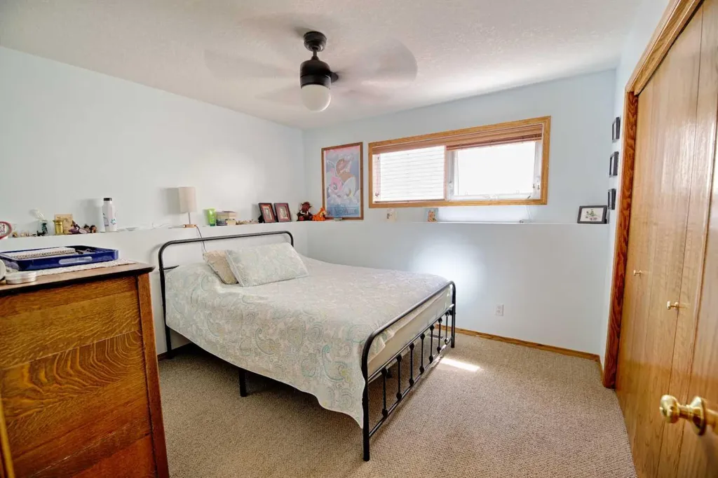 14 Mt Brazeau Road W Lethbridge AB T1K 6L6