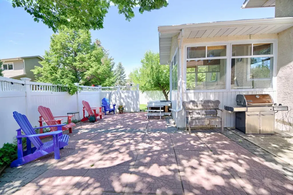 14 Mt Brazeau Road W Lethbridge AB T1K 6L6