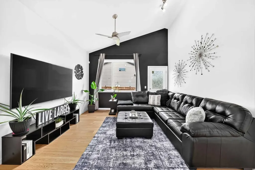 194 Walgrove Terrace SE Calgary AB T2X 4E7