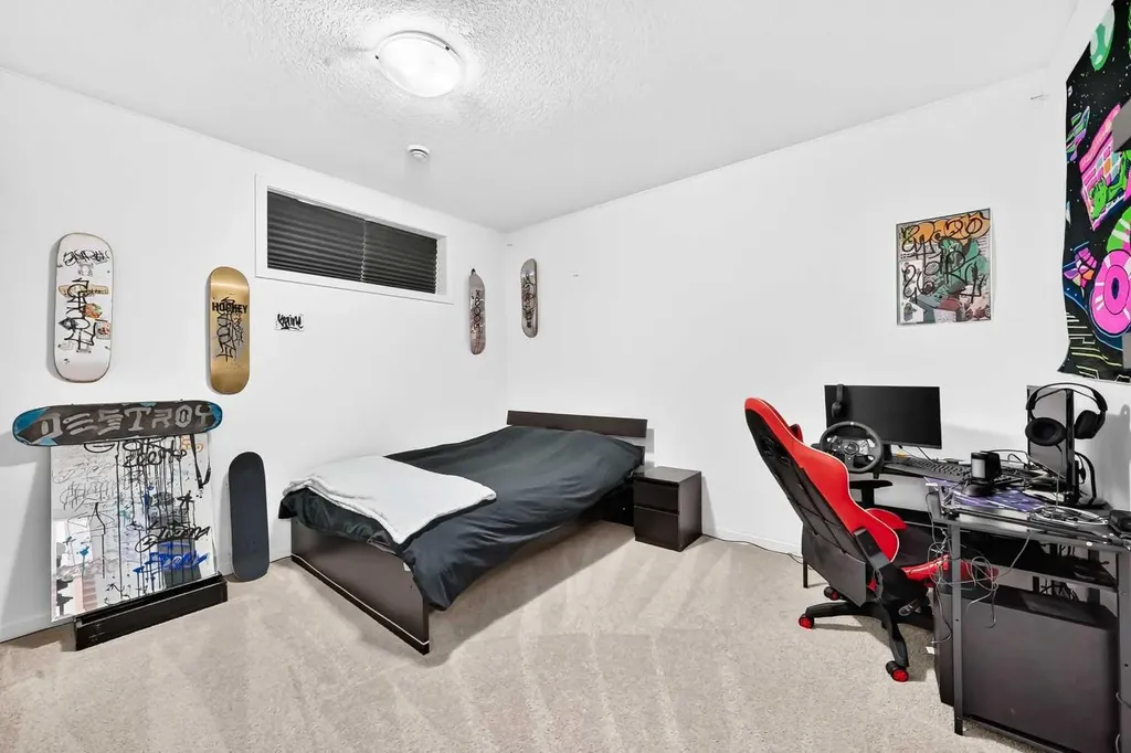 194 Walgrove Terrace SE Calgary AB T2X 4E7