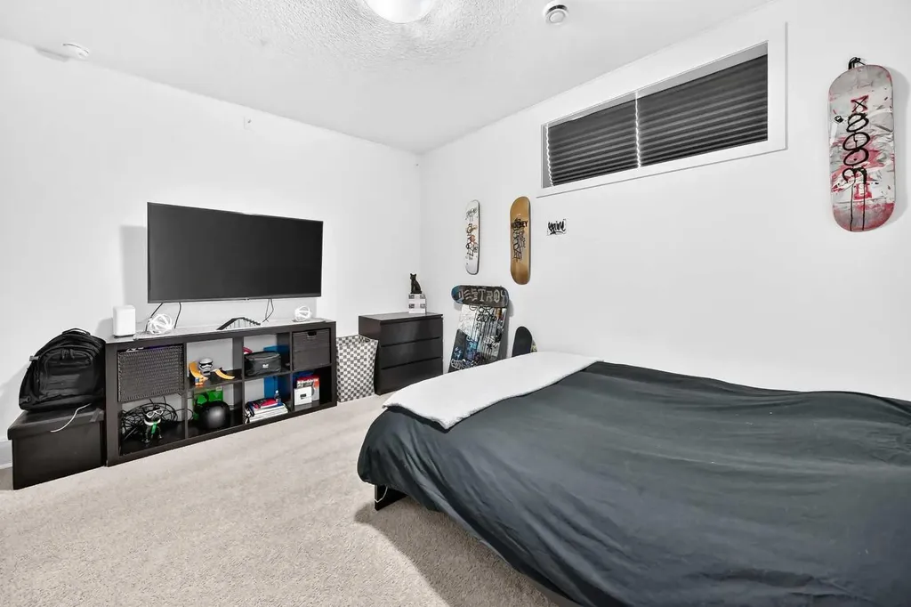 194 Walgrove Terrace SE Calgary AB T2X 4E7