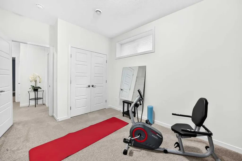 194 Walgrove Terrace SE Calgary AB T2X 4E7