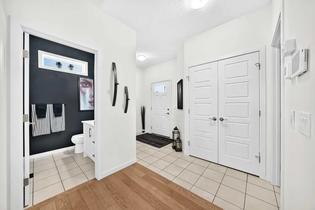 194 Walgrove Terrace SE Calgary AB T2X 4E7