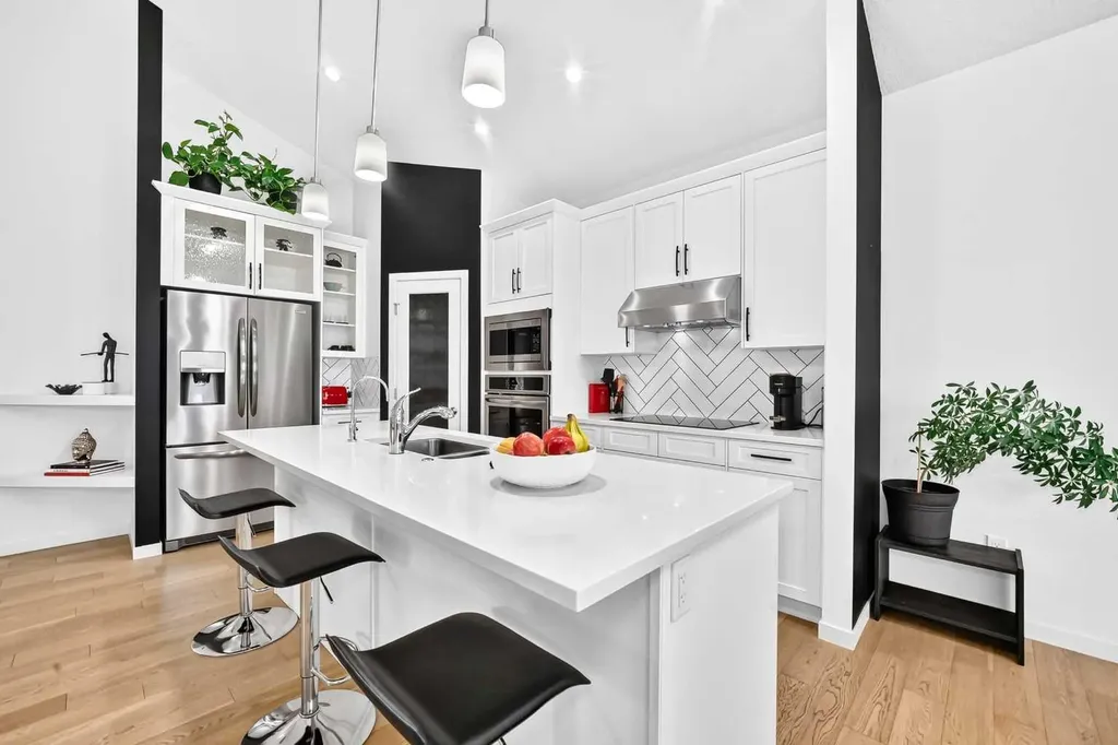 194 Walgrove Terrace SE Calgary AB T2X 4E7