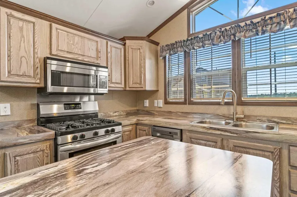 25054 South Pine Lake Road Rural Red Deer County AB T0M1R0