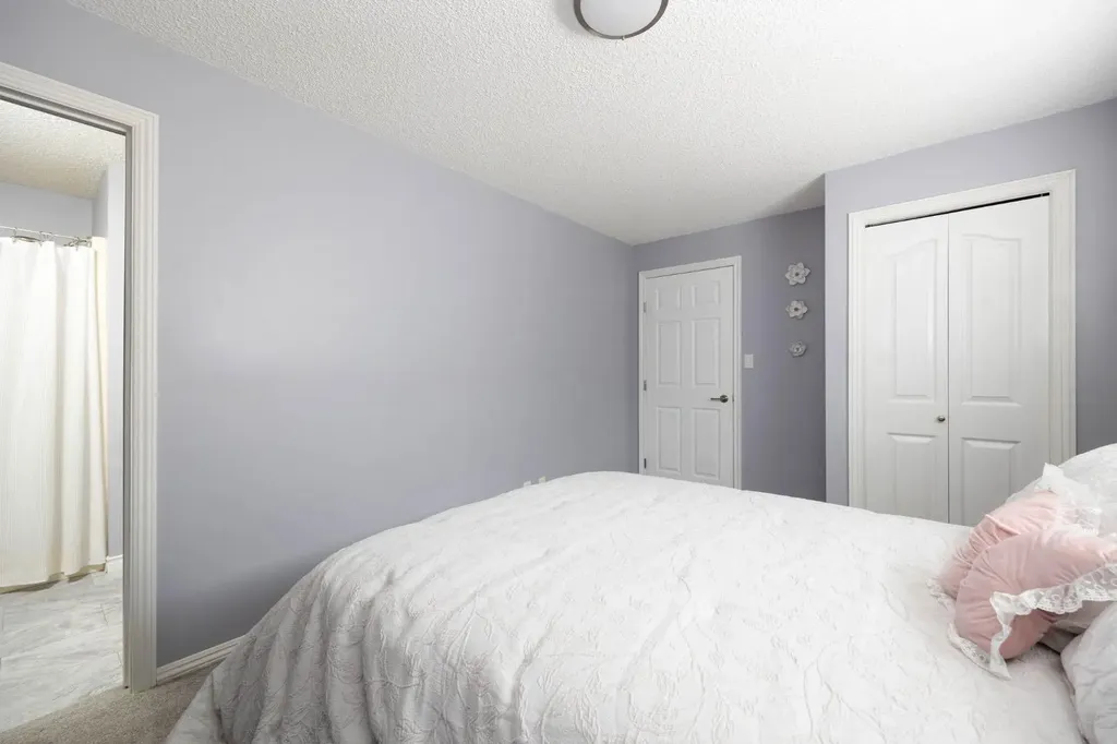 161 Beaton Place Fort Mcmurray AB t9k2b4