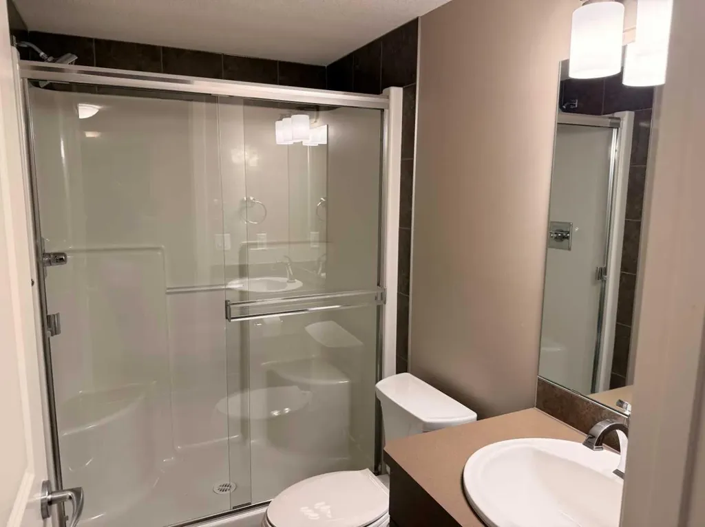 402 Kincora Glen Road NW Calgary AB T3R 0V2