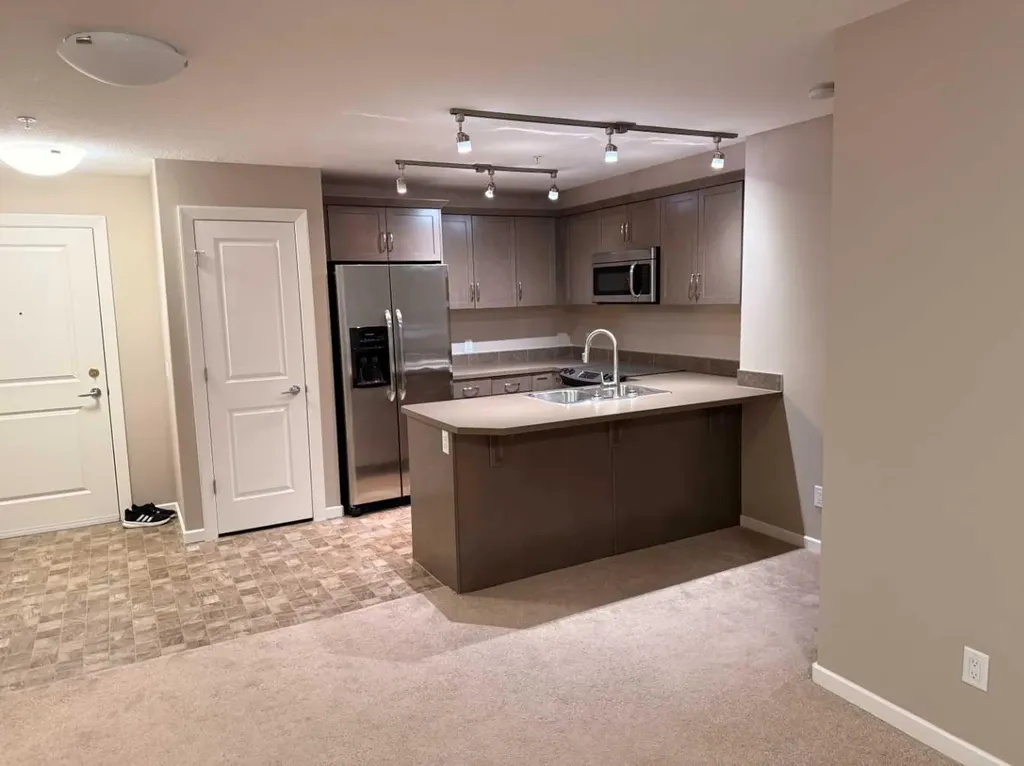 402 Kincora Glen Road NW Calgary AB T3R 0V2