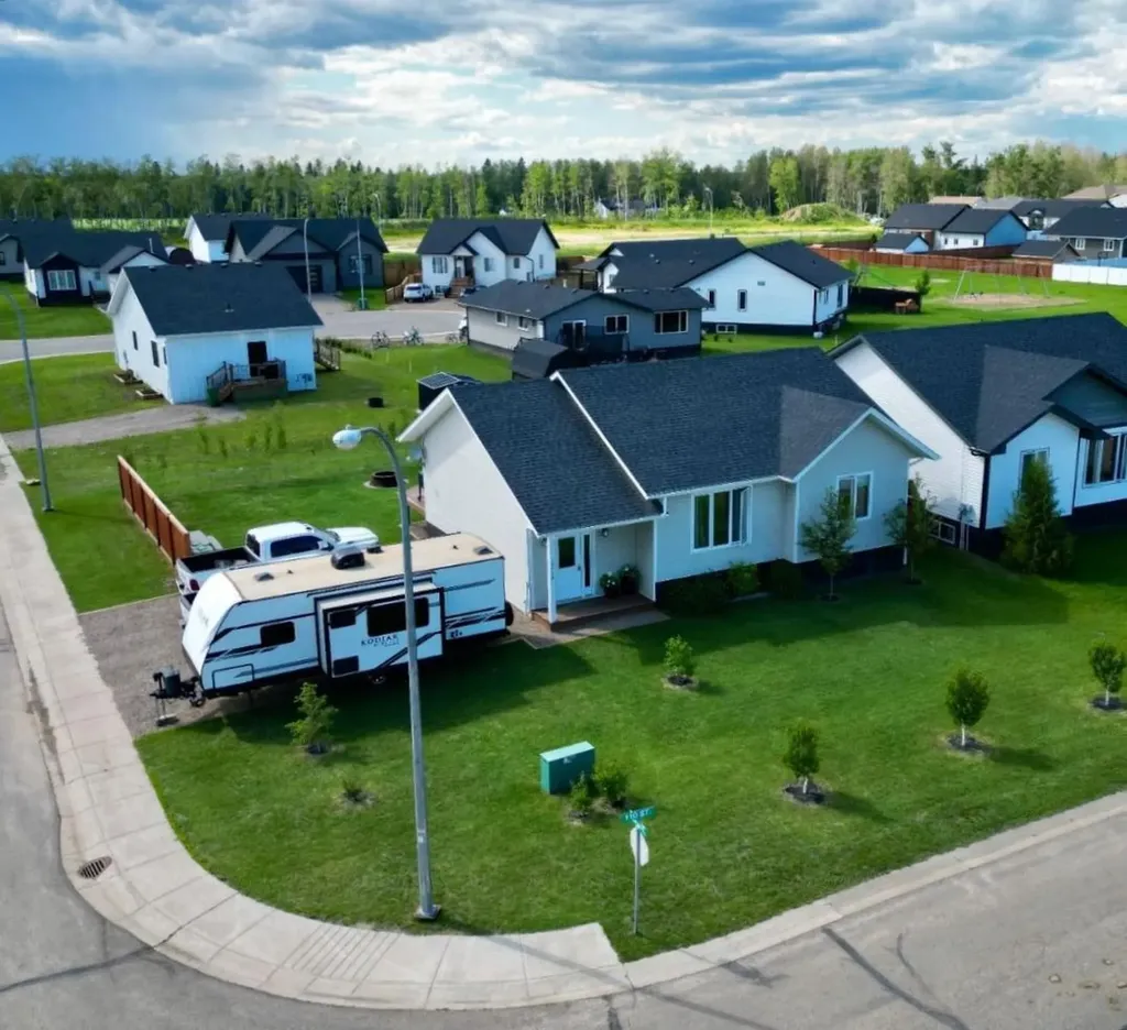 10402 110 Street La Crete AB T0H2H0