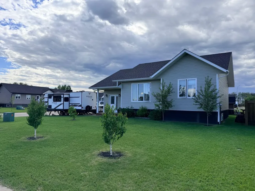 10402 110 Street La Crete AB T0H2H0