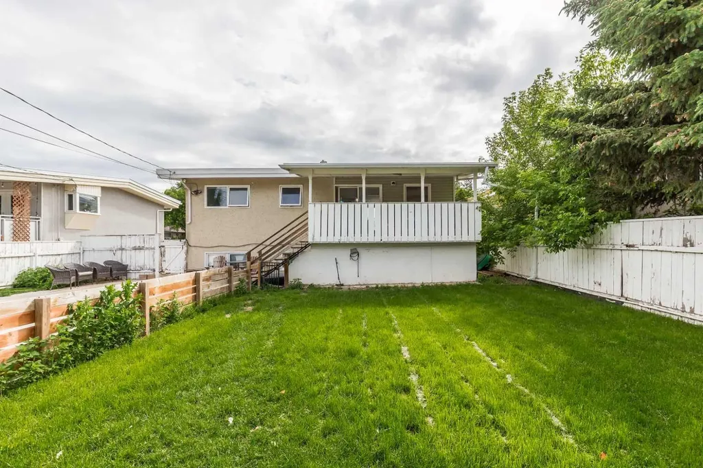 1210 24 Street N Lethbridge AB T1H 3V5