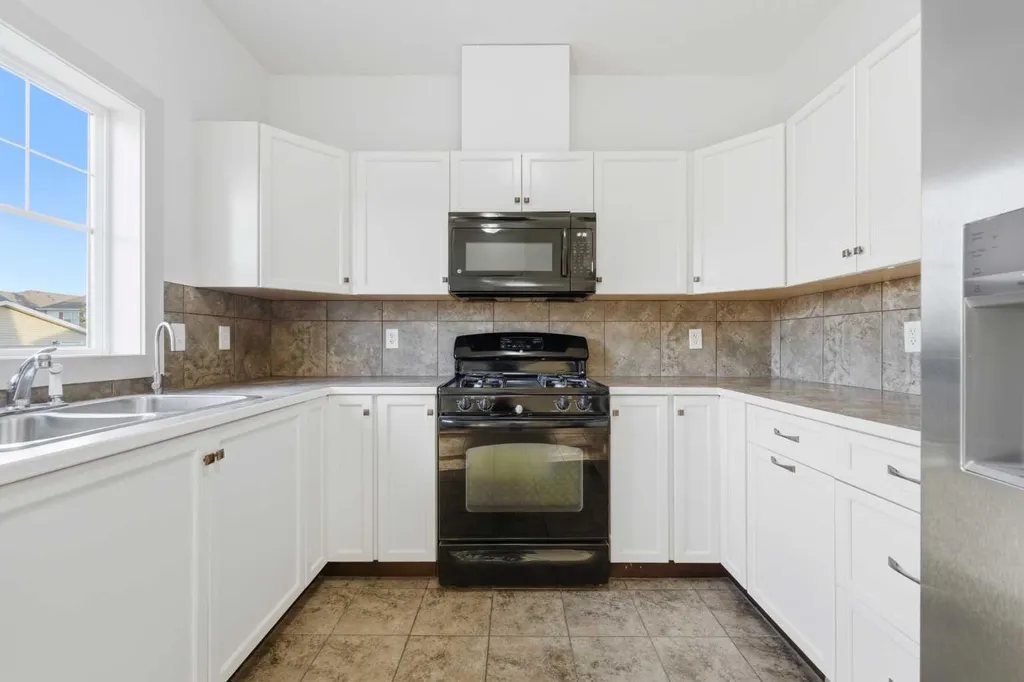 151 Royal Oak Drive NW Calgary AB T3G 0B8