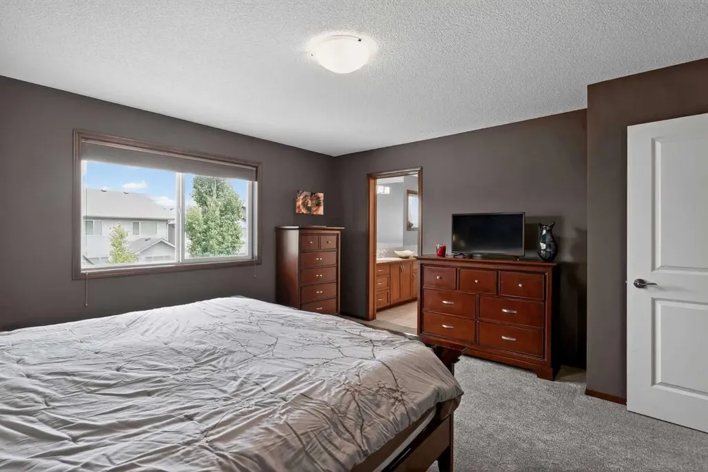 237 Brightonwoods Gardens SE Calgary AB T2Z 0Y7