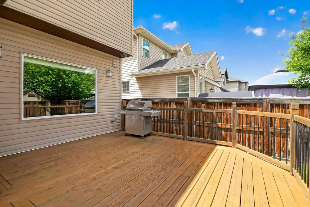 237 Brightonwoods Gardens SE Calgary AB T2Z 0Y7