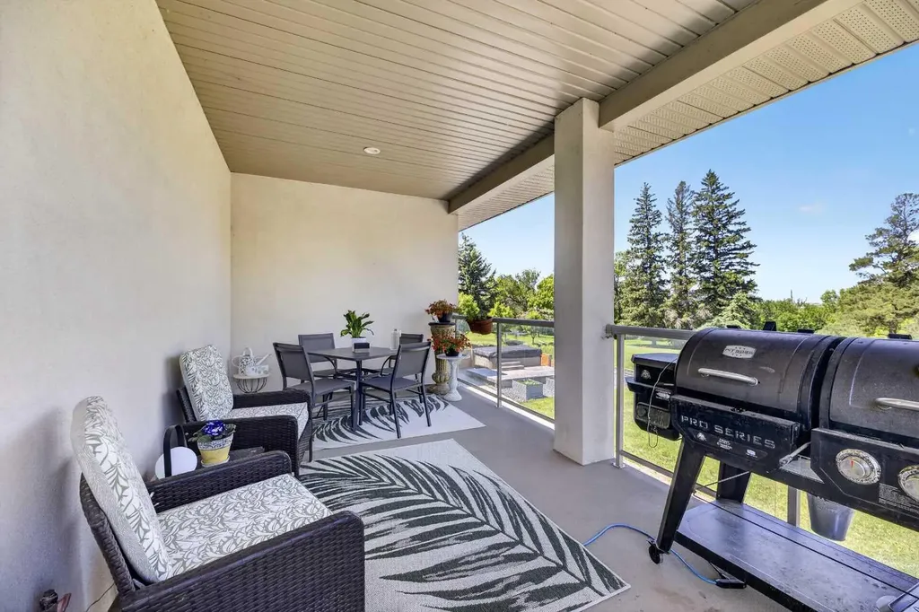 262035 Range Road 282 Rural Rocky View County AB T4A 0P7