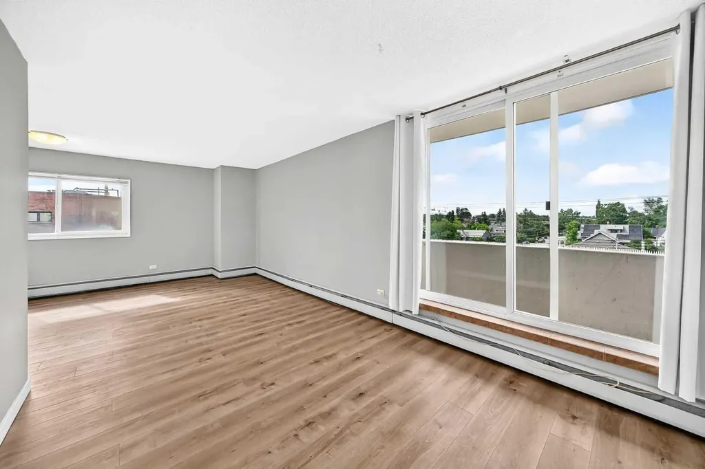 316 1 Avenue NE Calgary AB T2E0B2