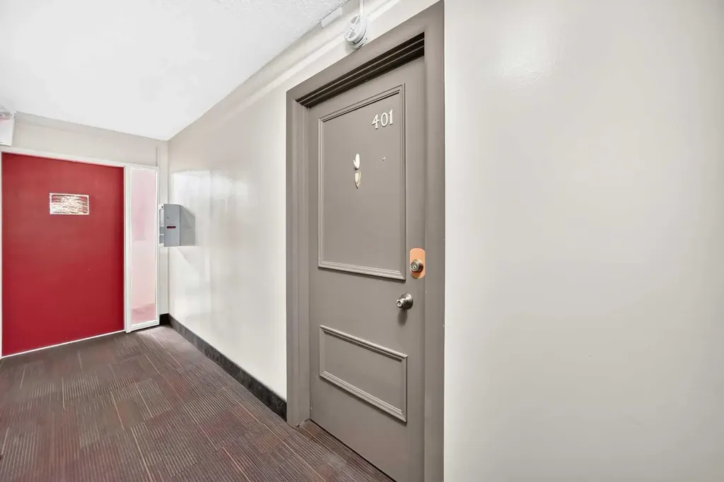 316 1 Avenue NE Calgary AB T2E0B2