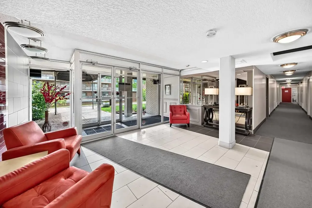 316 1 Avenue NE Calgary AB T2E0B2
