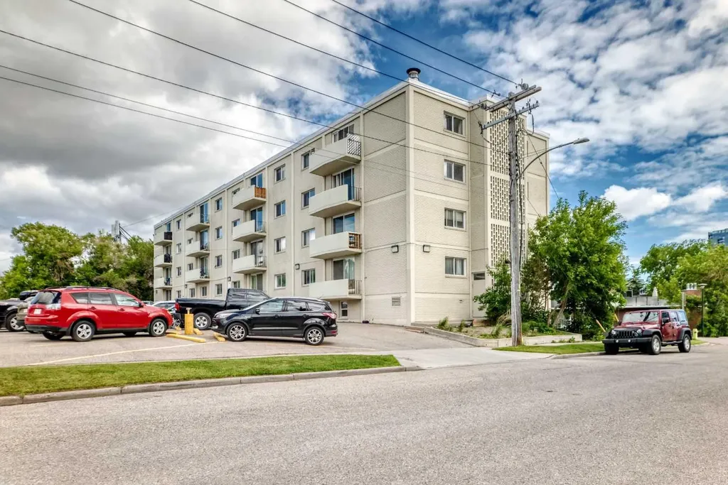 316 1 Avenue NE Calgary AB T2E0B2