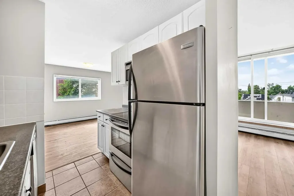 316 1 Avenue NE Calgary AB T2E0B2