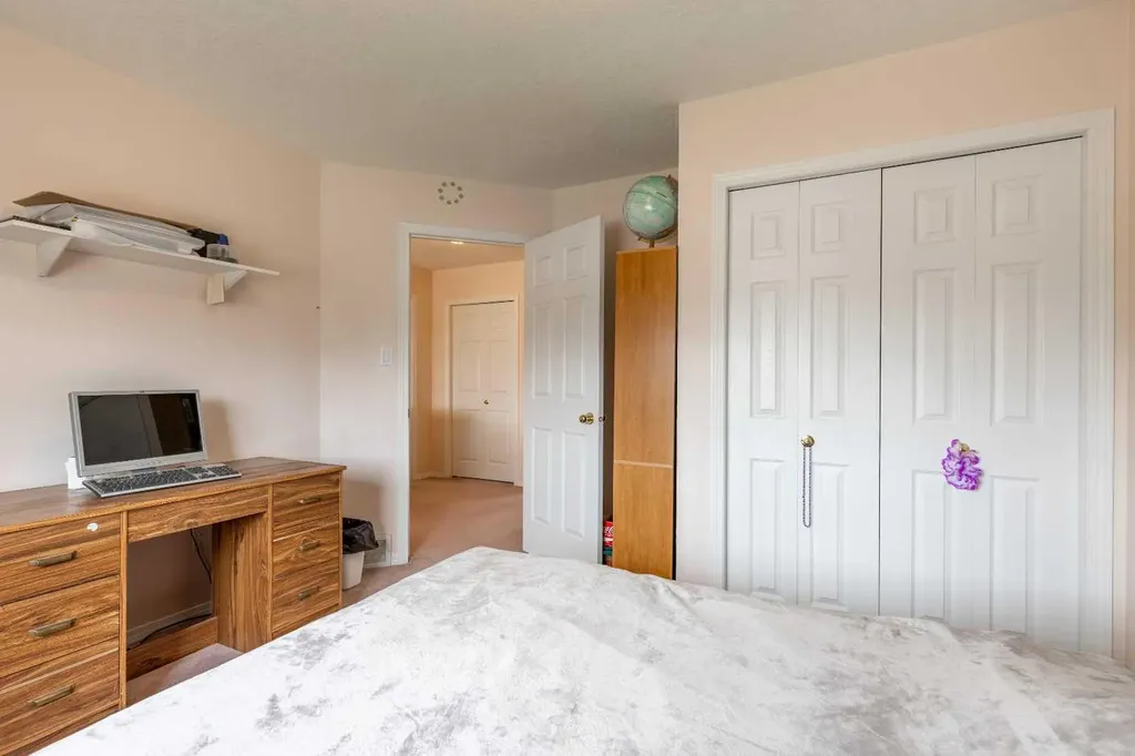 6 Fairmont Cove S Lethbridge AB T1K 7M7