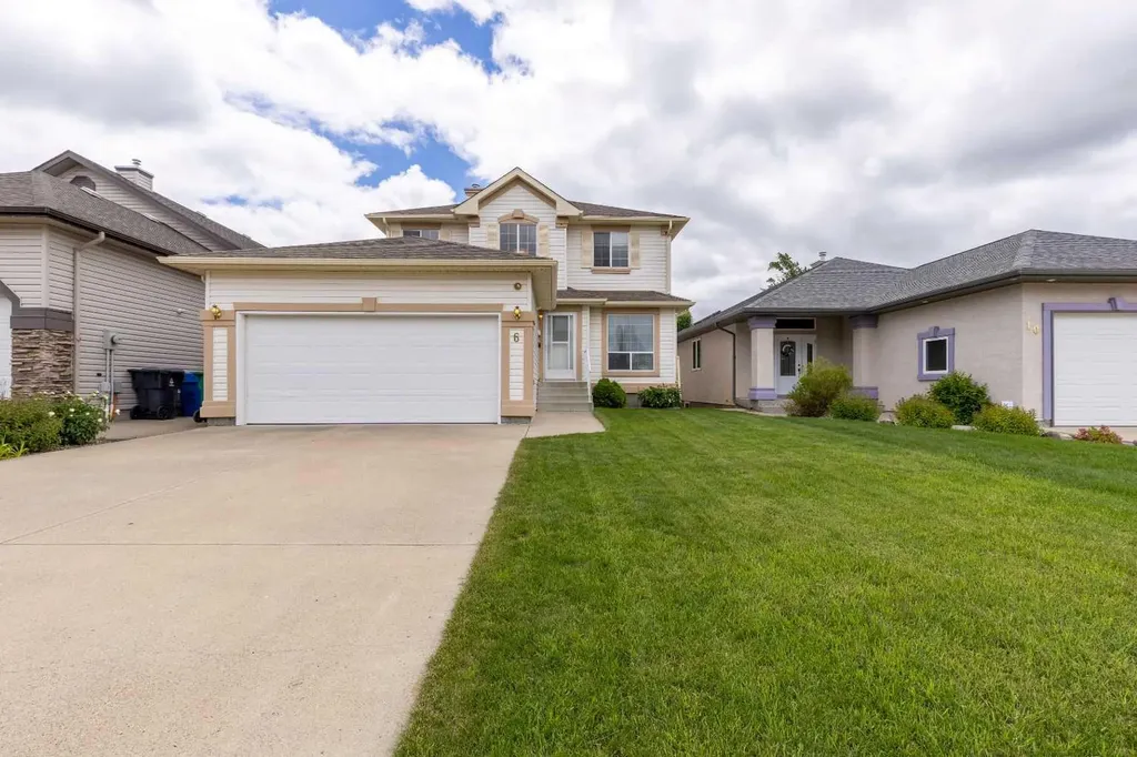 6 Fairmont Cove S Lethbridge AB T1K 7M7