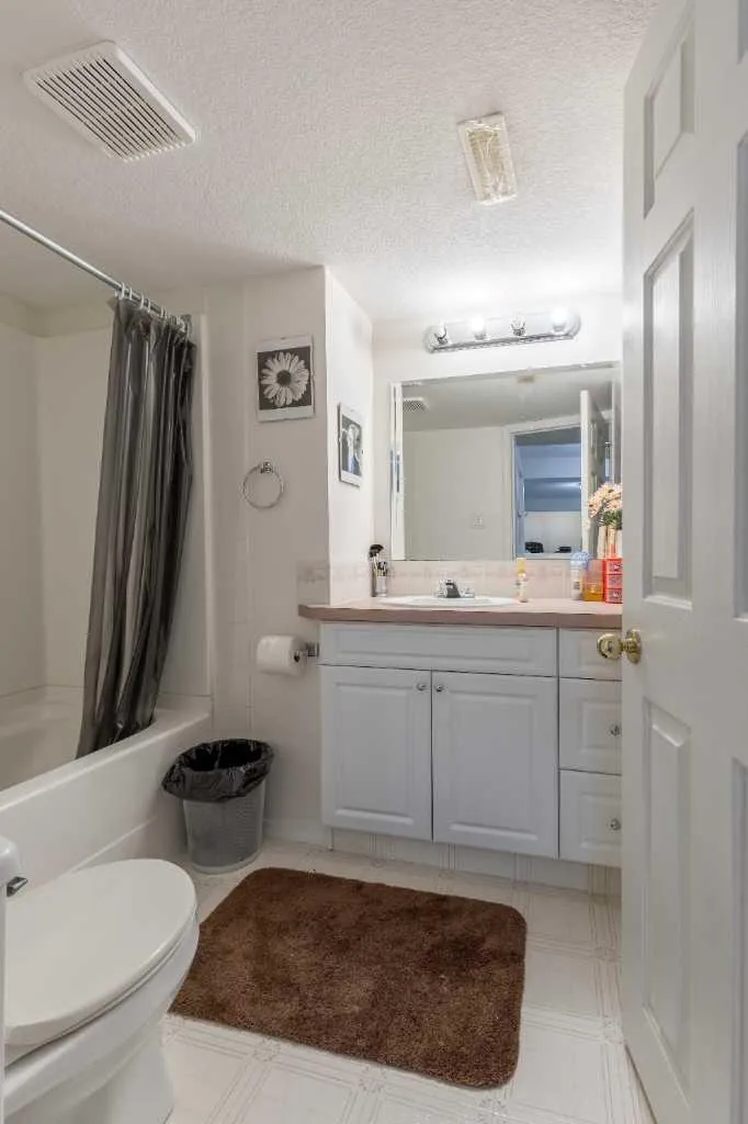 6 Fairmont Cove S Lethbridge AB T1K 7M7