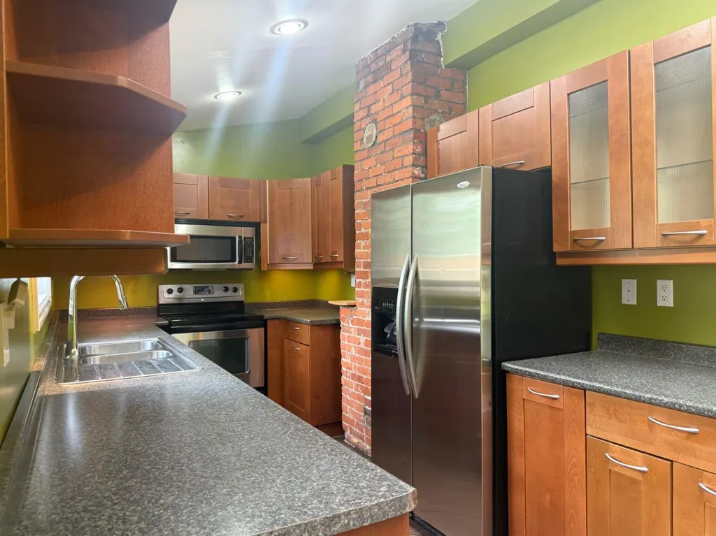 4817 53 Avenue Vermilion AB T9X 1S7