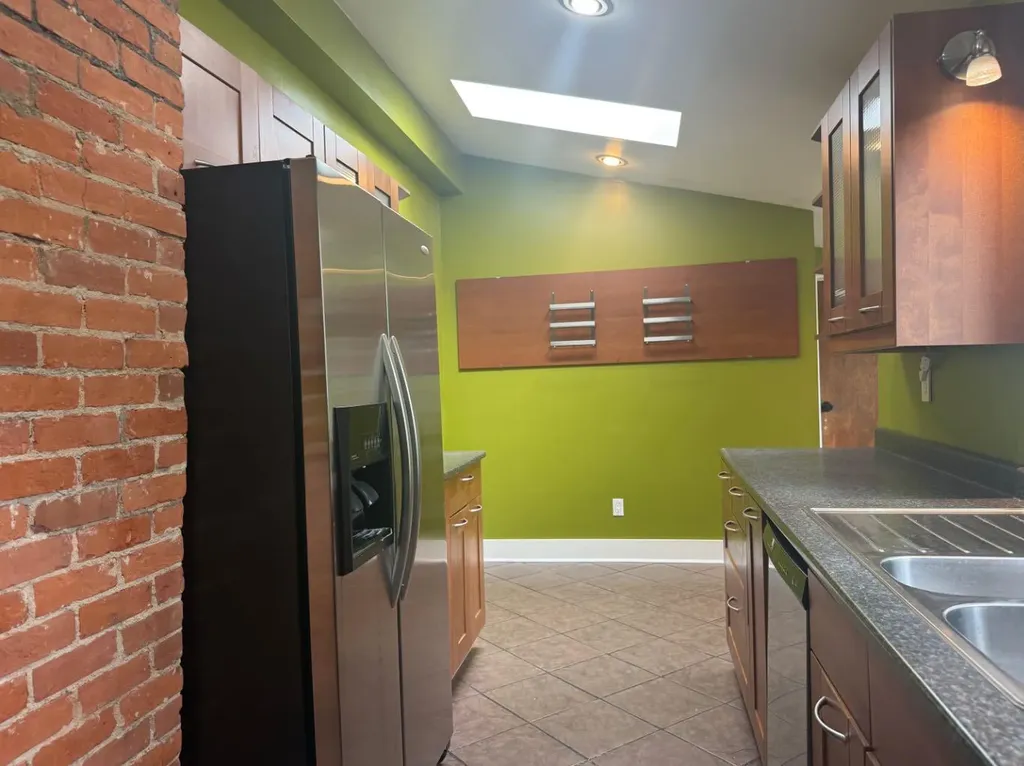 4817 53 Avenue Vermilion AB T9X 1S7