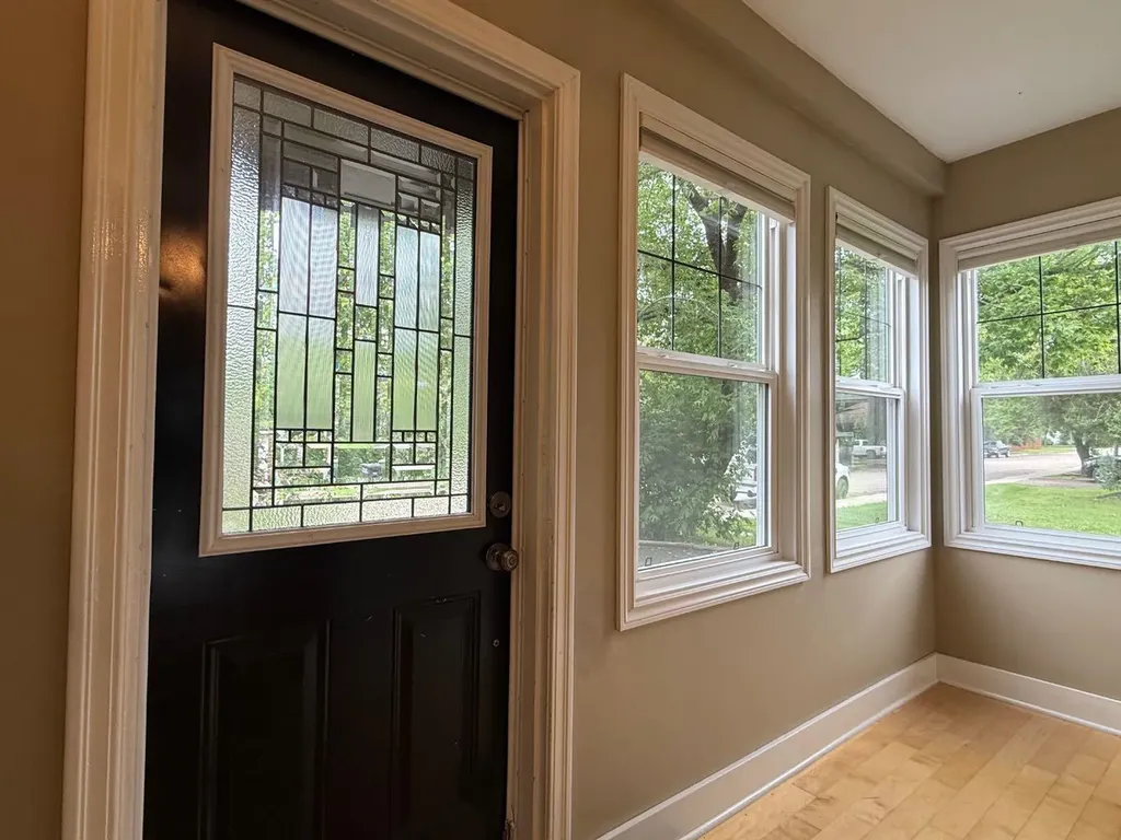 4817 53 Avenue Vermilion AB T9X 1S7