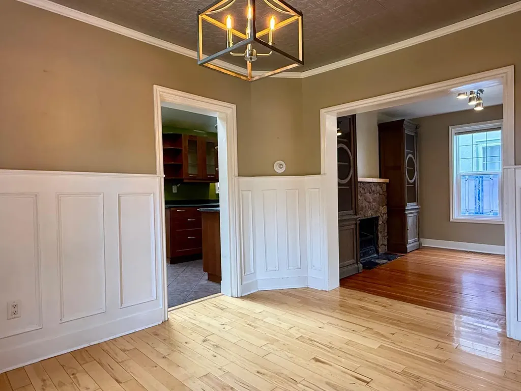 4817 53 Avenue Vermilion AB T9X 1S7