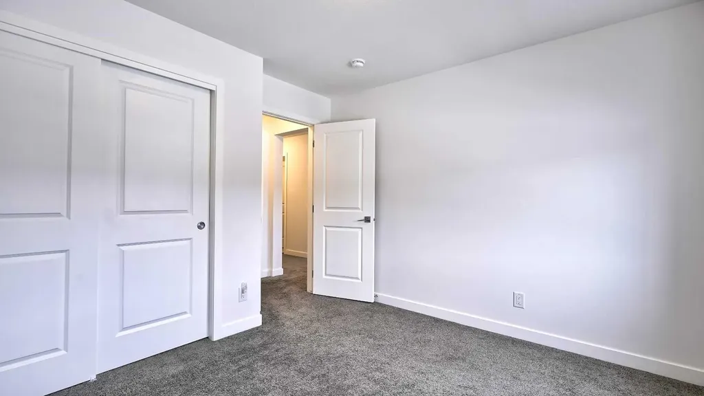 57 Willow Green SW Airdrie AB T4B 5M3
