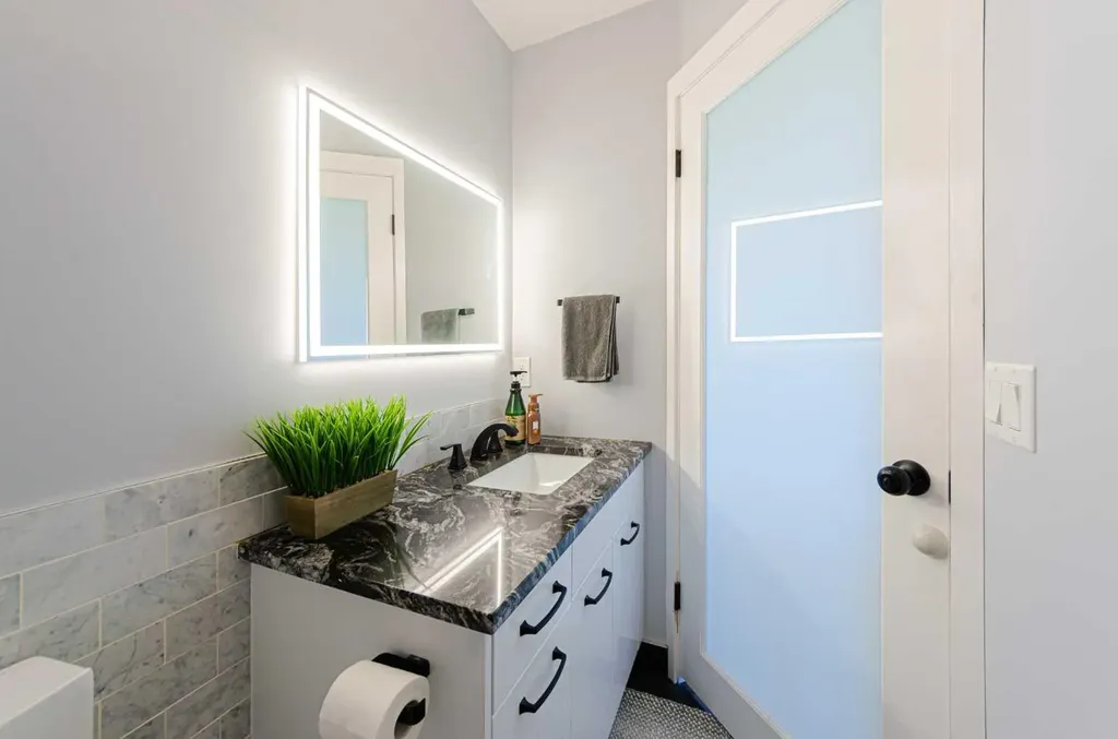 187 Covington Close NE Calgary AB T3k 4L9