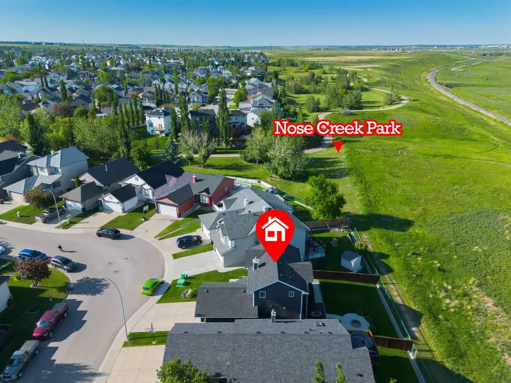 187 Covington Close NE Calgary AB T3k 4L9