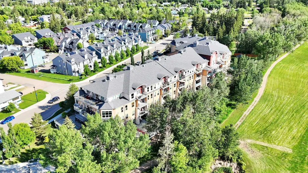 5040 53 Street Sylvan Lake AB T4S 0E1