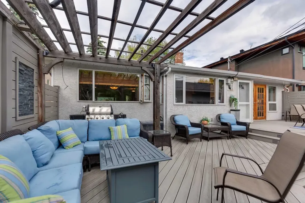 3620 9 Street SW Calgary AB T2T3C7