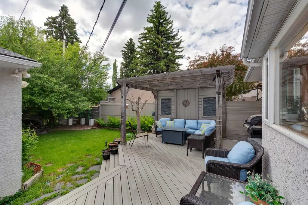 3620 9 Street SW Calgary AB T2T3C7