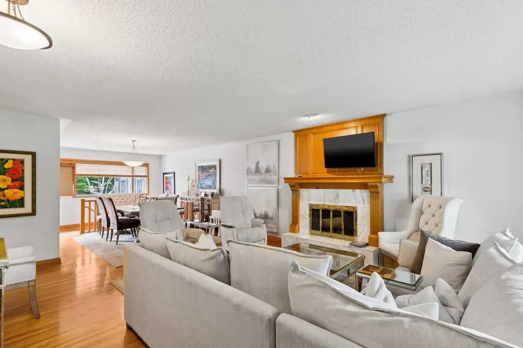 3620 9 Street SW Calgary AB T2T3C7