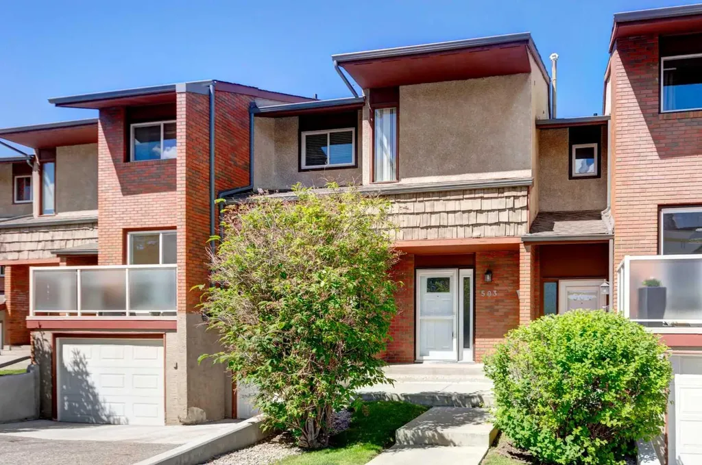 1305 Glenmore Trail SW Calgary AB T2V 4Y8