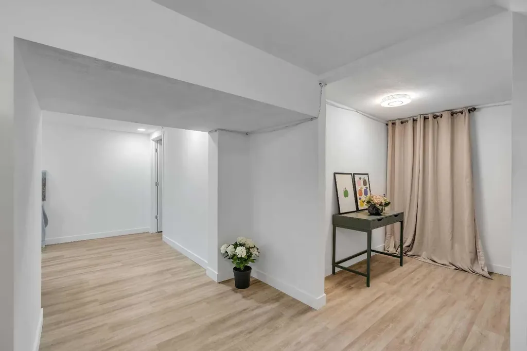 52 Fay Road SE Calgary AB T2H 1H4