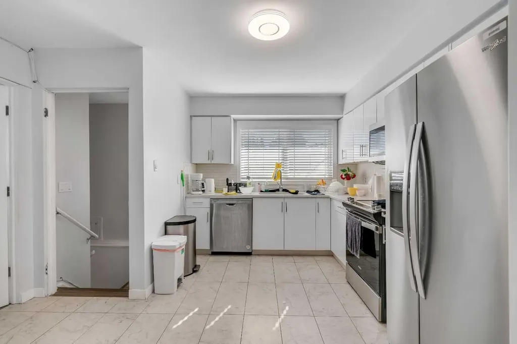 52 Fay Road SE Calgary AB T2H 1H4