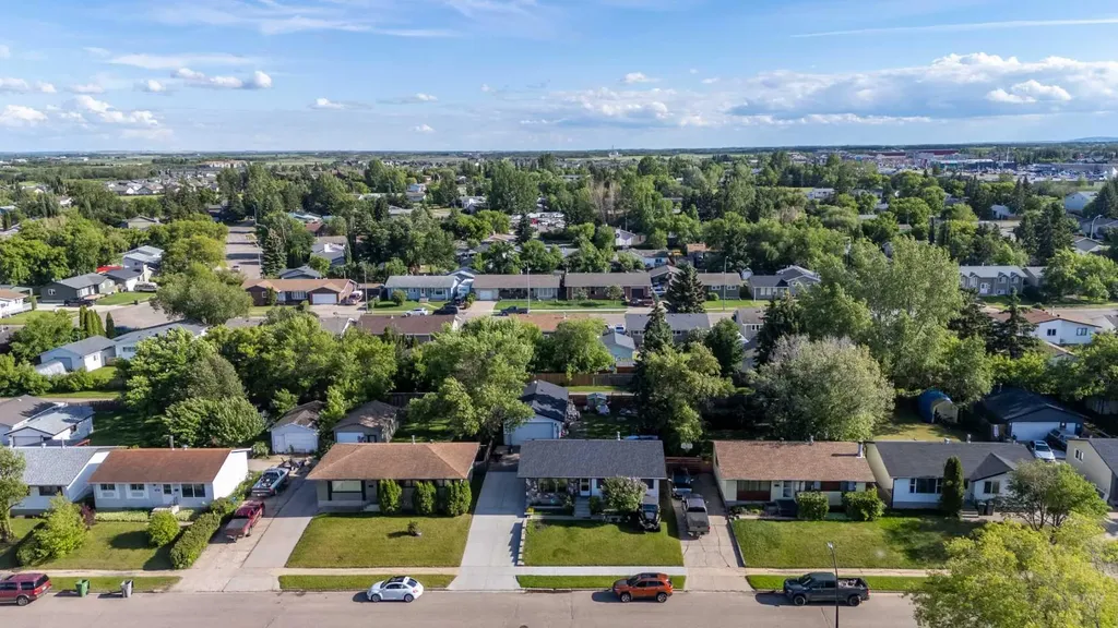 4719 29 Street Lloydminster SK S9V 1B1