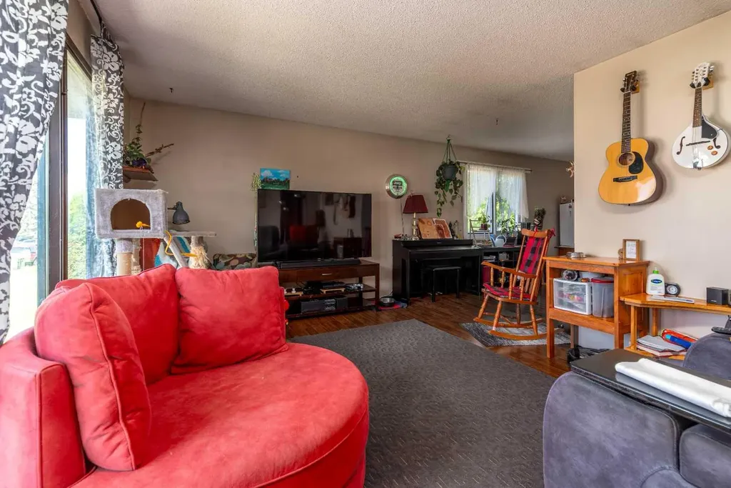 4719 29 Street Lloydminster SK S9V 1B1