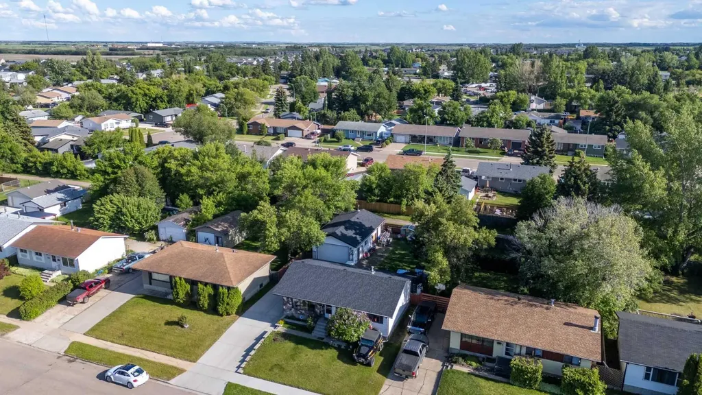 4719 29 Street Lloydminster SK S9V 1B1