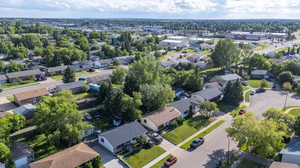 4719 29 Street Lloydminster SK S9V 1B1